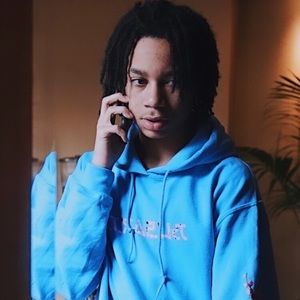 Meet your Posher, Viris